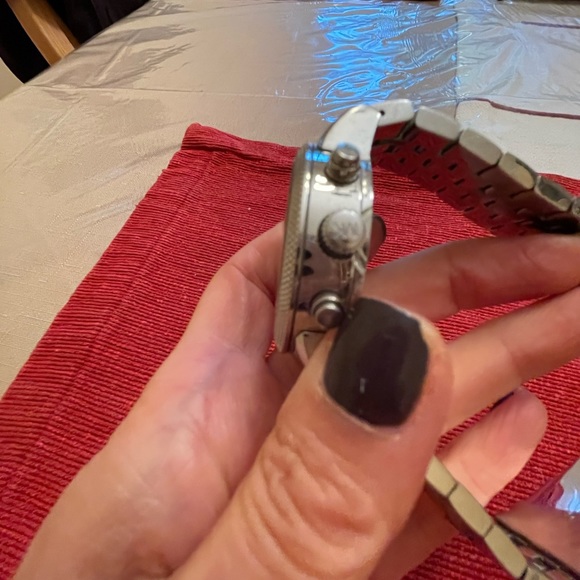 Michael Kors Stainless Steel 5020 Women's Watch - Picture 5 of 9